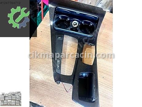 BMW 5 Serisi Bakalit çıkma parça