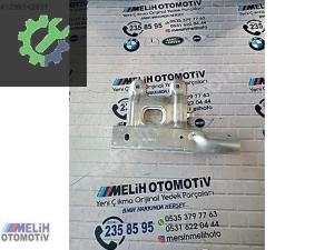 BMW F20 F30 SIFIR ORJİNAL ÖN TAMPON DEMİR BRAKETİ 51117266194