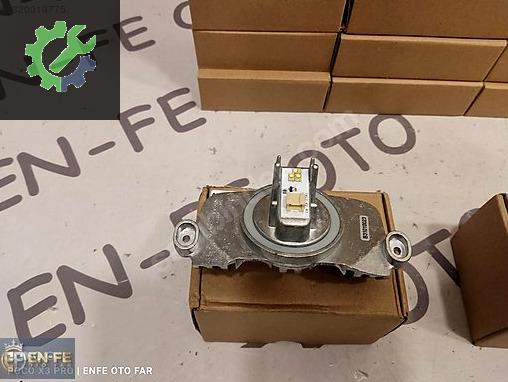 BMW 3 Serisi Sağ Motor Beyni 63117398766 çıkma parça
