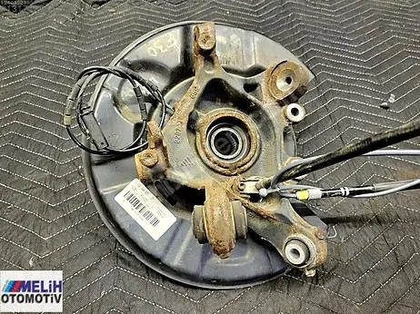 BMW 3 Serisi Taşıyıcı çıkma parça
