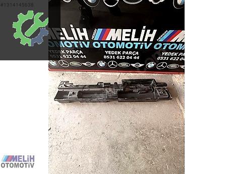BMW 3 Serisi Marşpiyel Sacı çıkma parça