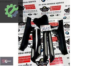 BMW F30 KAPI EŞİĞİ BAKALİT SETİ