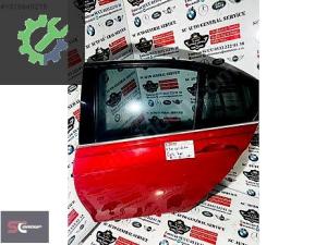 BMW F30 KIRMIZI SOL ARKA KAPI BOYASIZ