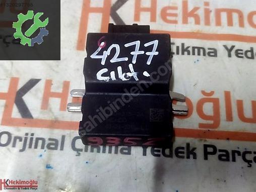 BMW 3 Serisi Beyin 2604315-2A çıkma parça