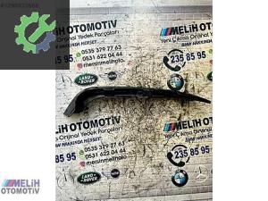 BMW F34 ÇIKMA SAĞ TAMPON IZGARA ÇİTASI 7293796 (2. Adet)