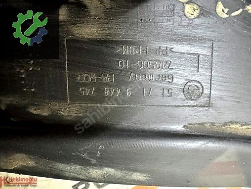 BMW 3 Serisi Davlumbaz 51719448745 çıkma parça