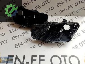 BMW G30 ADAPTİF LED SAĞ SOL FAR KASASI