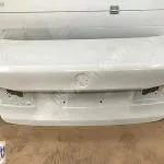 BMW G30 ÇIKMA BEYAZ BAGAJ KAPAĞI