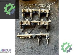 BMW N13 MOTOR 3 SERİSİ ÇIKMA ENJEKTÖR KÜTÜĞÜ 8682350 7591623