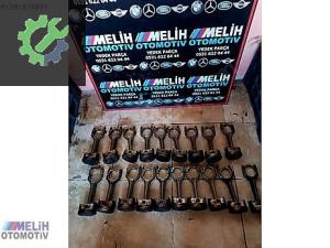 BMW N45 551 NOLU ÇIKMA BİYEL KOLU
