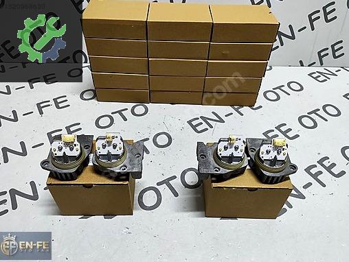 BMW X1 Sağ Ön Far 63117374598 çıkma parça