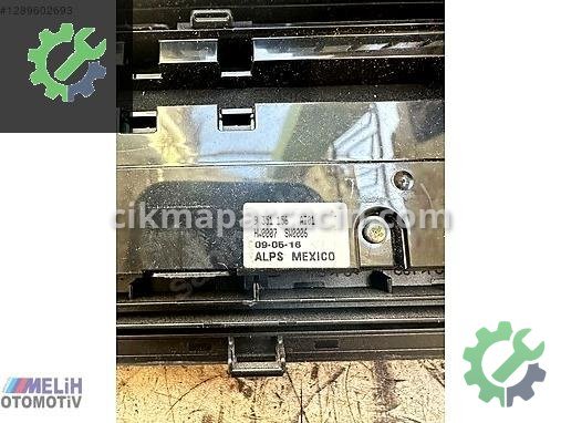 BMW X3 Klima Kontrol Paneli 6821431 çıkma parça
