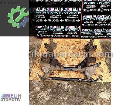 BMW X5 Ön Yüz Traversi çıkma parça