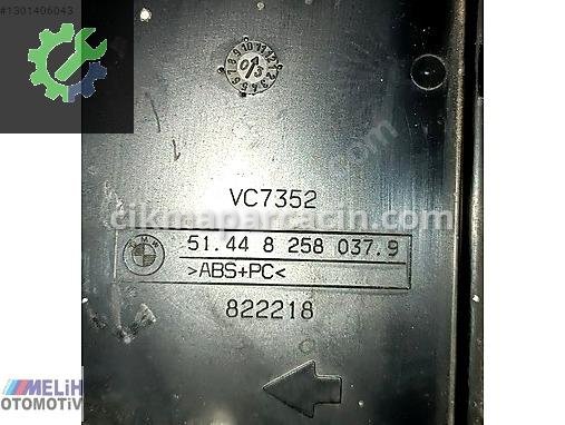 BMW X5 Tavan Lambası 8258037 çıkma parça