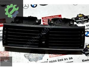 BMW X5 E70 ORTA HAVALANDIRMA IZGARASI – 9210705