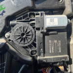 Volvo S60 2013 Çıkma Cam Motoru 31674757