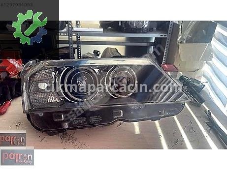 BMW X3 Sağ Ön Far çıkma parça