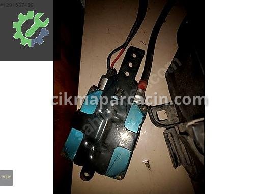 Ford Ka Sol Ön Far çıkma parça