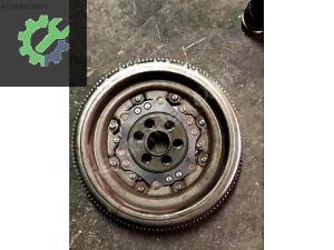 CADDY JETTA GOLF5 1.9 TDİ BXE BLS OTOMATİK ŞANZIMAN DSG VOLANT