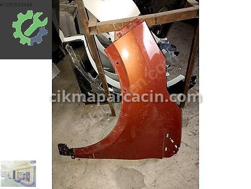 Renault Captur Sol Ön Çamurluk çıkma parça