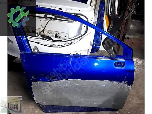 CAPTUR 2 2023 SAĞ ÖN KAPI ORJNAL ÇIKMA