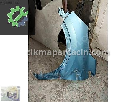 Renault Captur Çamurluk çıkma parça