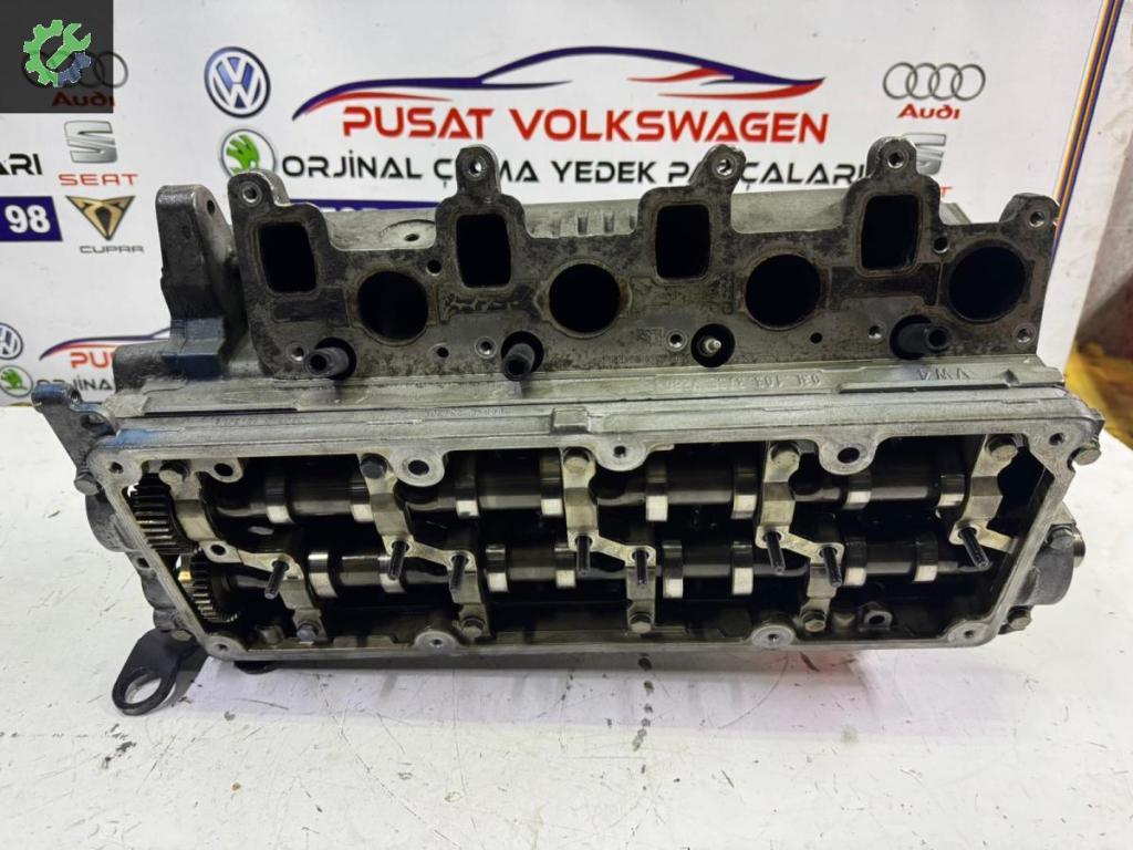 2010 Audi A4 Silindir Kapak Çıkma Parça Ankara