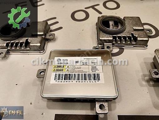 Volkswagen Passat Far Beyni 8K0941597C çıkma parça
