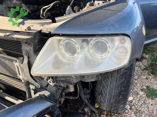 Volkswagen Touareg Far çıkma parça