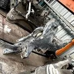 CİTROEN BERLİNGO 2011 ÜSTÜ DOLU MOTOR TRAVERSİ BEŞİĞİ