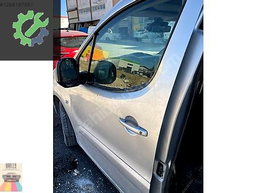 Citroen Berlingo Sağ Kapı çıkma parça