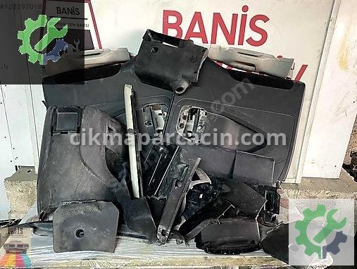 Citroen Berlingo Kapı Döşemesi çıkma parça