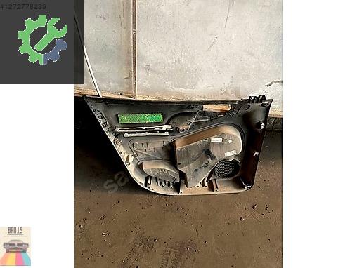 Citroen Berlingo Sağ Kapı çıkma parça