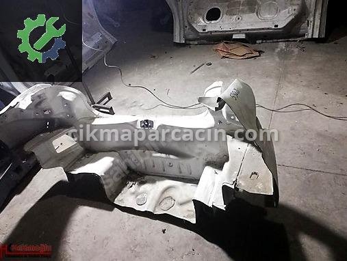 Citroen C-Elysee Çamurluk (Arka) C-ELYSEE çıkma parça