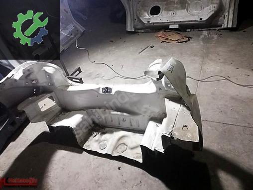 Citroen C-Elysee Çamurluk (Arka) C-ELYSEE çıkma parça