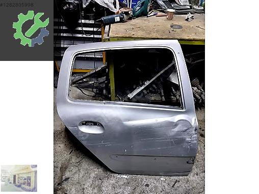 Renault Clio Sağ Arka Kapı çıkma parça