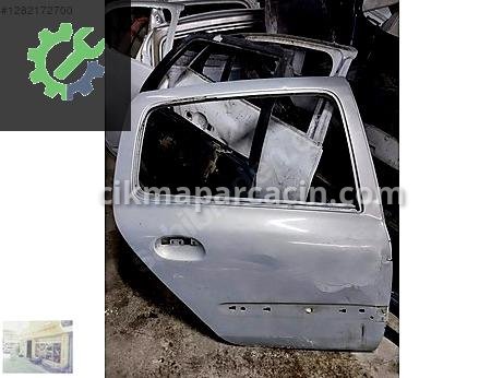 Renault Clio Sağ Arka Kapı çıkma parça