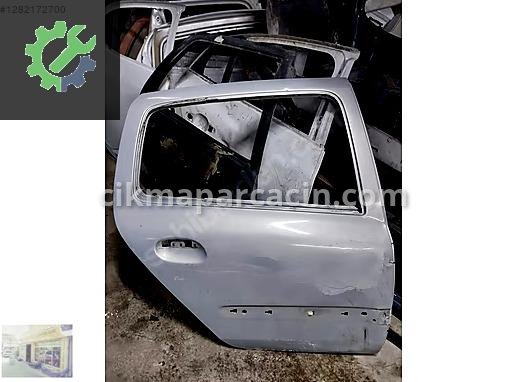 Renault Clio Sağ Arka Kapı 7751472707 çıkma parça