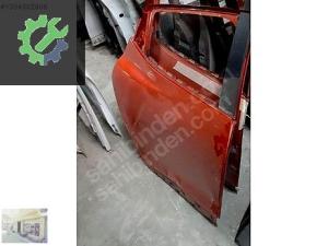 CLIO 4 SAĞ ARKA KAPI ORJİNAL ÇIKMA