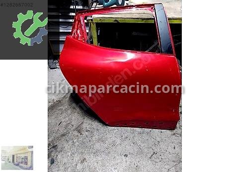 Renault Clio Sağ Arka Kapı çıkma parça