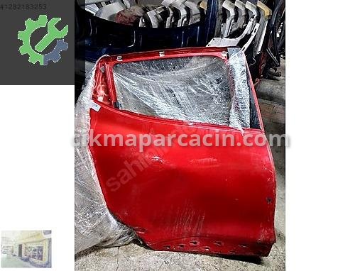 Renault Clio Sağ Arka Kapı 821006799R çıkma parça
