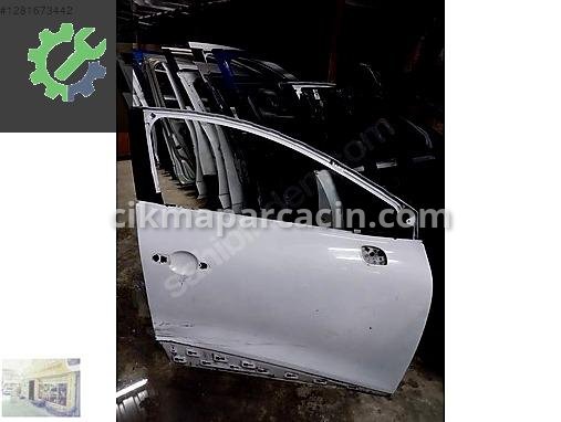 Renault Clio Sağ Ön Kapı 801008302R çıkma parça