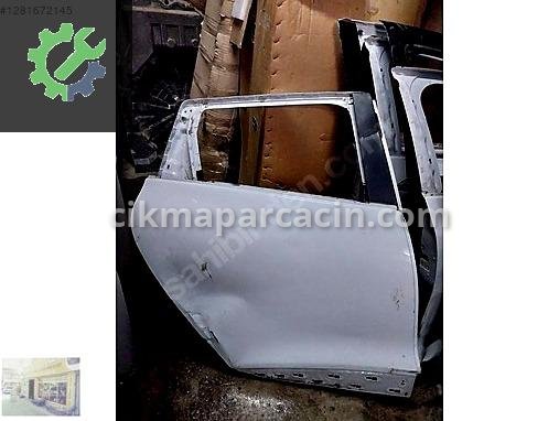 Renault Clio Sağ Arka Kapı çıkma parça