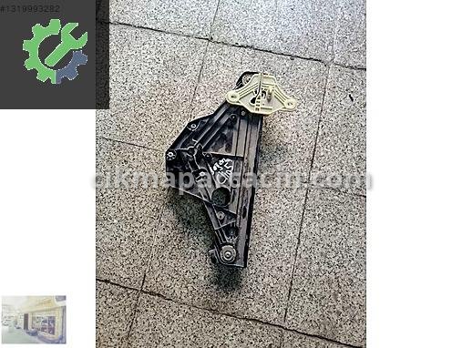 Renault Clio Cam Krikosu 827209773R çıkma parça