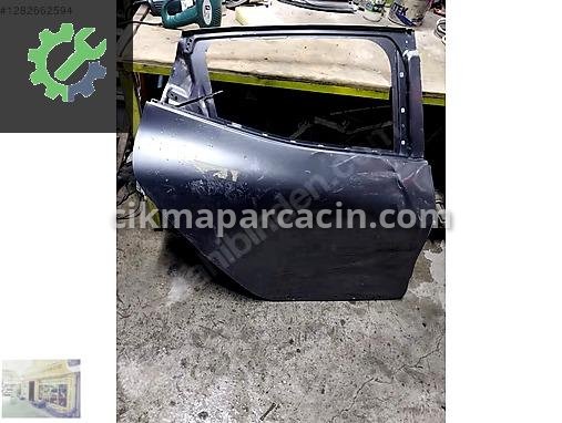 Renault Clio Sağ Arka Kapı çıkma parça