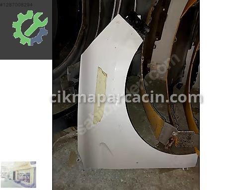 Renault Clio Çamurluk çıkma parça