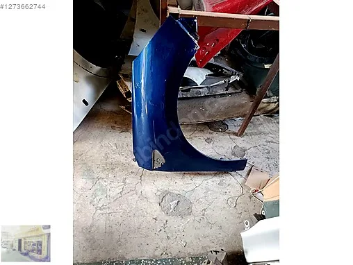 Renault Clio Sağ Ön Çamurluk çıkma parça