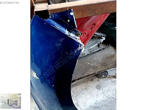 Renault Clio Sağ Ön Çamurluk çıkma parça