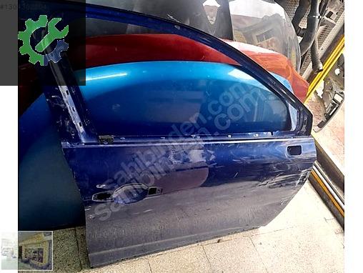 CLIO 5 SAĞ ÖN KAPI ORJİNAL ÇIKMA 801005036R