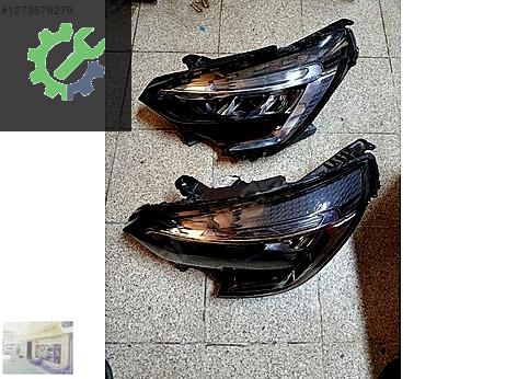 Renault Clio Sol Ön Far çıkma parça